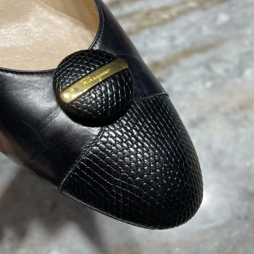 Vintage Salvatore Ferragamo Black Leather Heels Pumps Women's 6 AA (narrow) - Picture 5 of 14